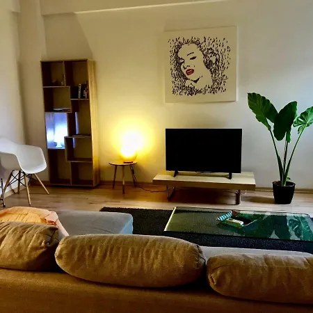 Luxurious Studio Heart Of Λεμεσός
